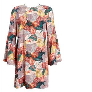 Halogen Bow-back Bell Sleeve Shift Dress
